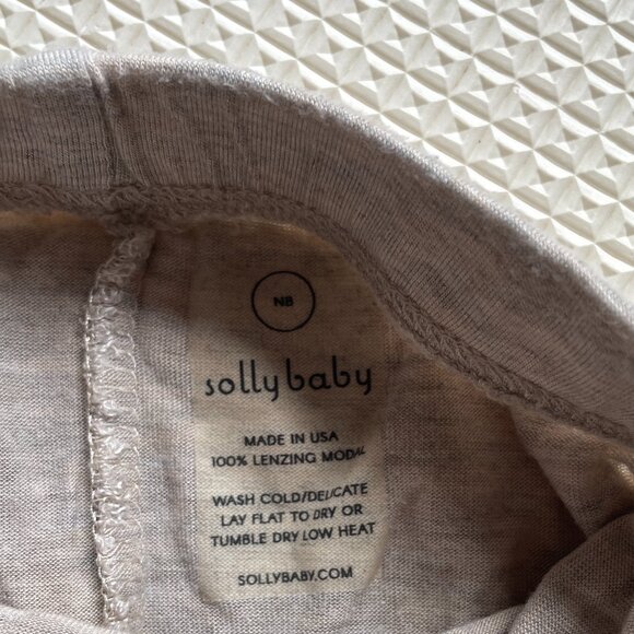 Solly baby Set with newborn swaddle wrap - Picture 3 of 3